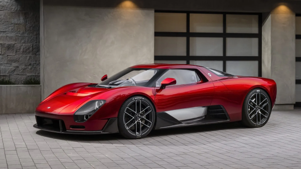 McLaren Has a Manual Transmission…