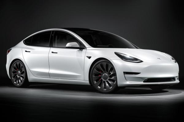 Tesla, GM, And Lincoln Still Have The…