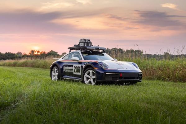 Adventure-Ready 2024 Porsche 911 Dakar…