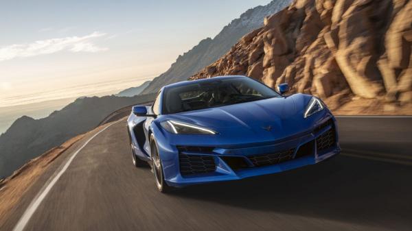 photo of The Corvette E-Ray Is The Half-Price American Answer To Porsche's 911 Turbo S image