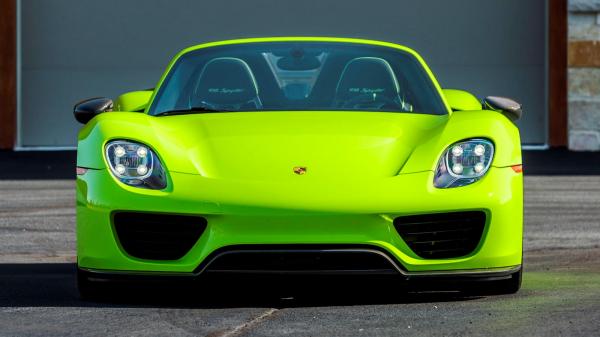 photo of Porsche 918 Spyder Is An Eye-Popping Acid Green One-Off image