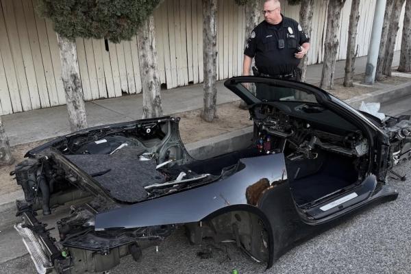 Poor Porsche 911 Stripped to a Bare&hellip;