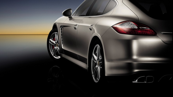 7 Porsche Designs that Did NOT Age Well&hellip;