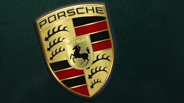 photo of Porsche launches online car sales pilot program in U.S. image