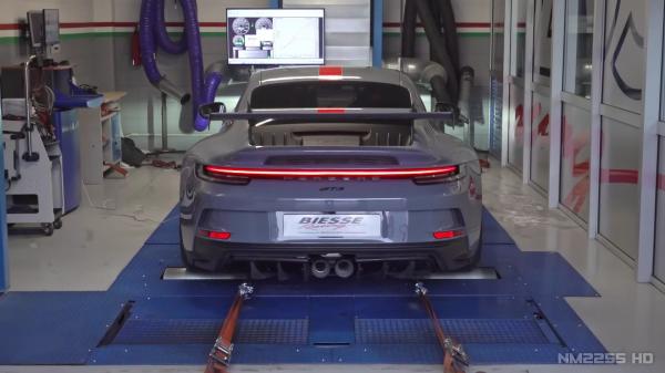 photo of 9,000-RPM Porsche 911 GT3 With Tubi Style Inconel Exhaust Sounds Absolutely Wild image