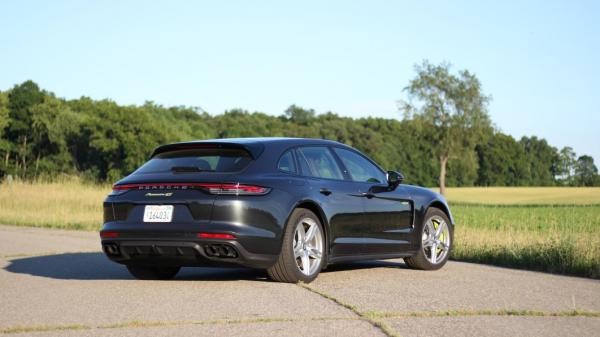photo of Here's why the Porsche Panamera Sport Turismo isn't coming back image