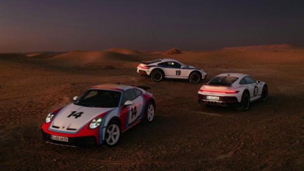 Historic decorative wraps for the 911 Dakar