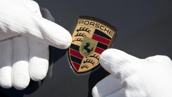 Porsche focuses on core business