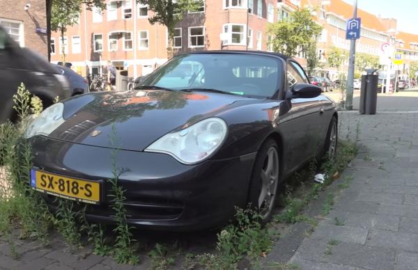 Porsche 996 Cabriolet Left to Rot in…