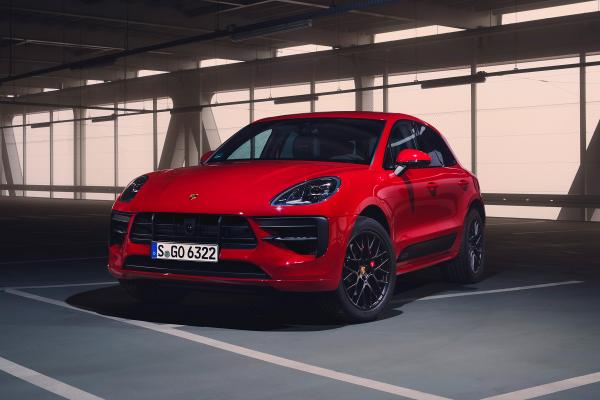 photo of New 375bhp Porsche Macan GTS revealed for 2020 image