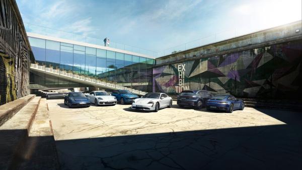 10 Ways In Which Porsche Puts Other…